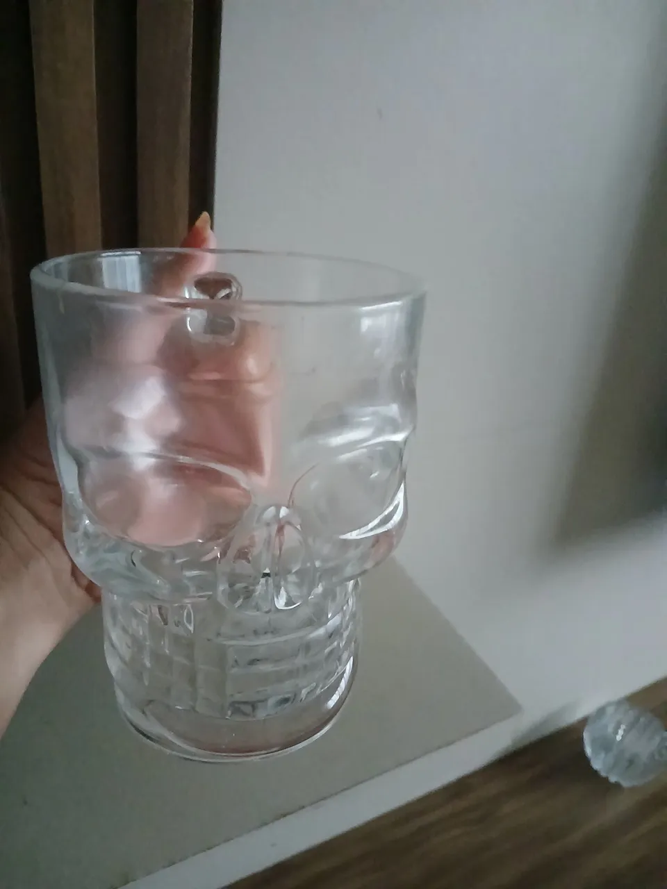 Caneca Caveira de Vidro