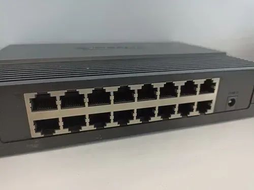 Switch Tp-link Tl-sf1016d 10/100mbps 16 Portas  - Foto 2