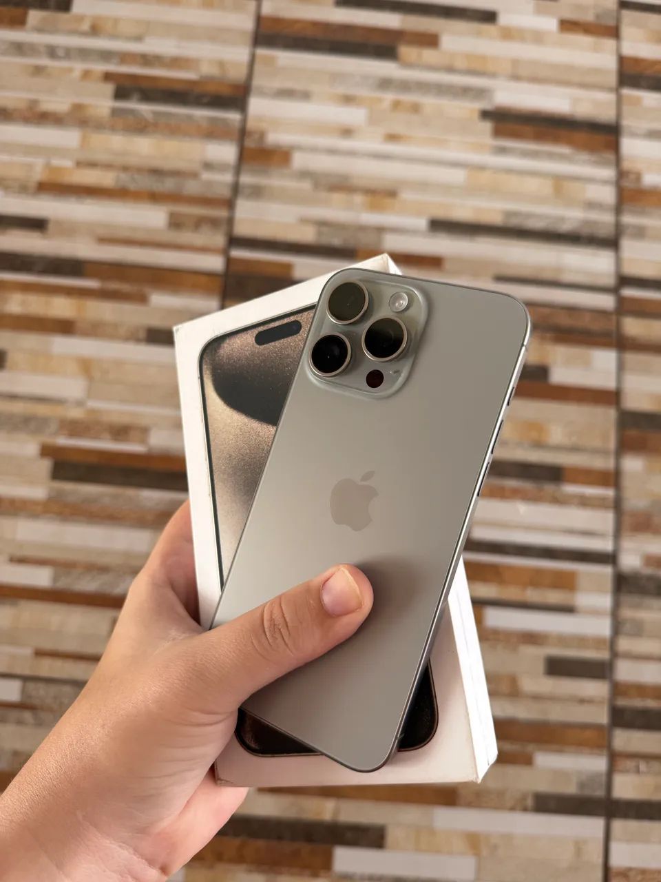 iPhone 15 Pro Max 256gb Impecável - Celulares e Smartphones