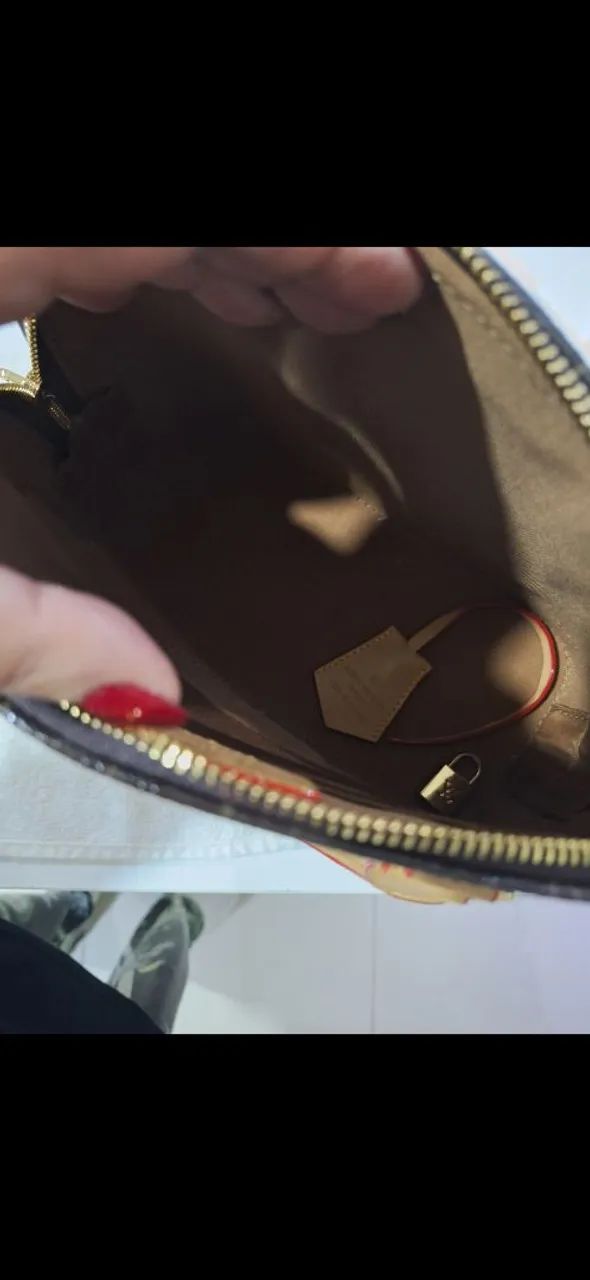 Bolsa importada nova.