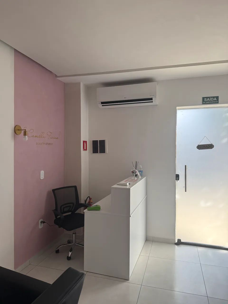 OPORTUNIDADE DE ARRENDAMENTO - SALÃO DE BELEZA COMPLETO - Foto 4