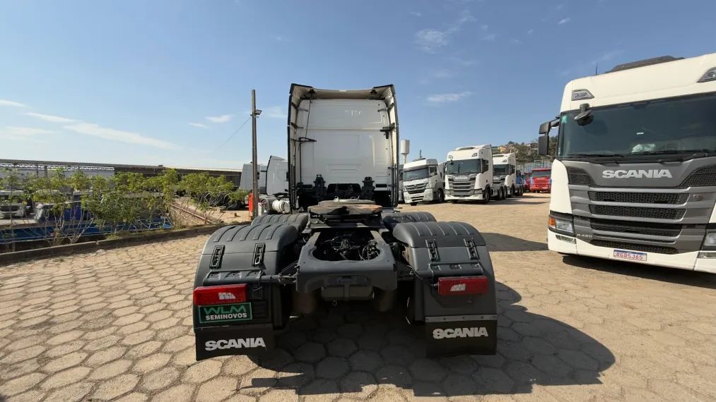 SCANIA R450 A6X2 BRANCO. - Foto 5