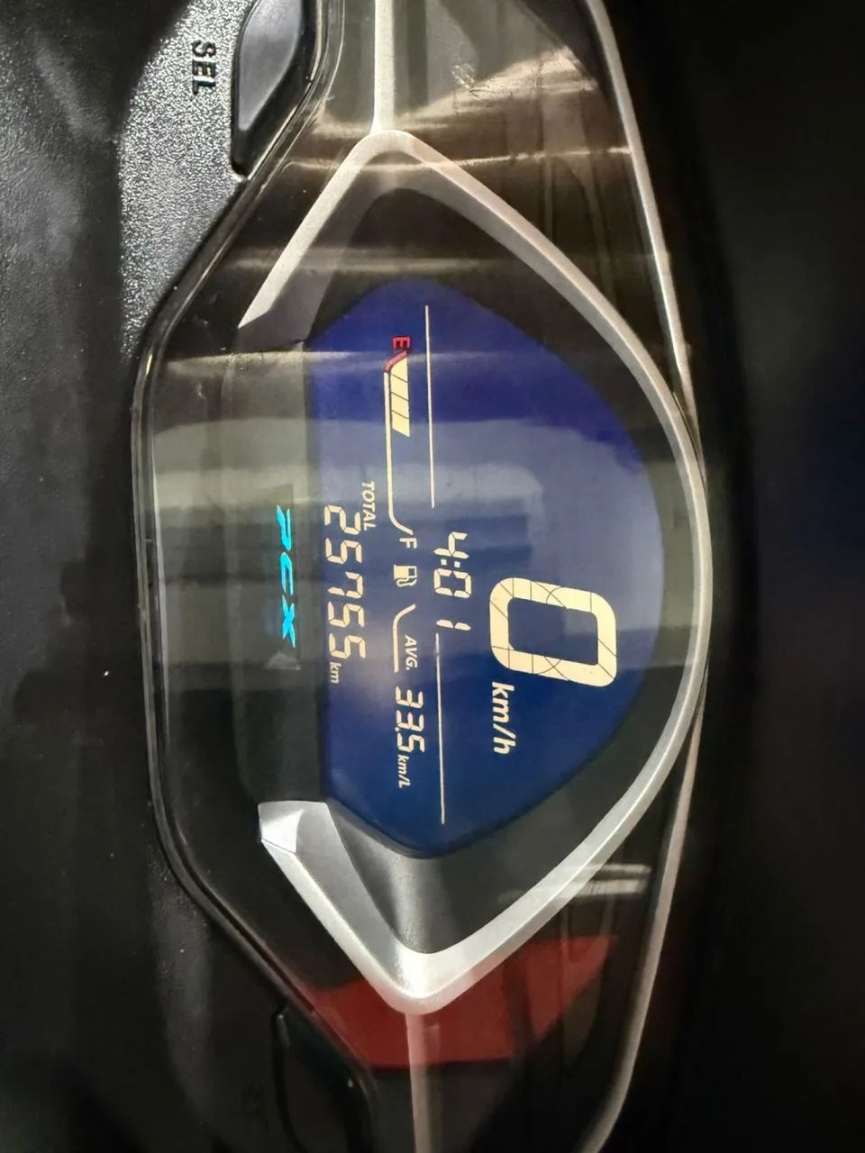 Linda Pcx para quem quer para de andar de ônibus  - Foto 5