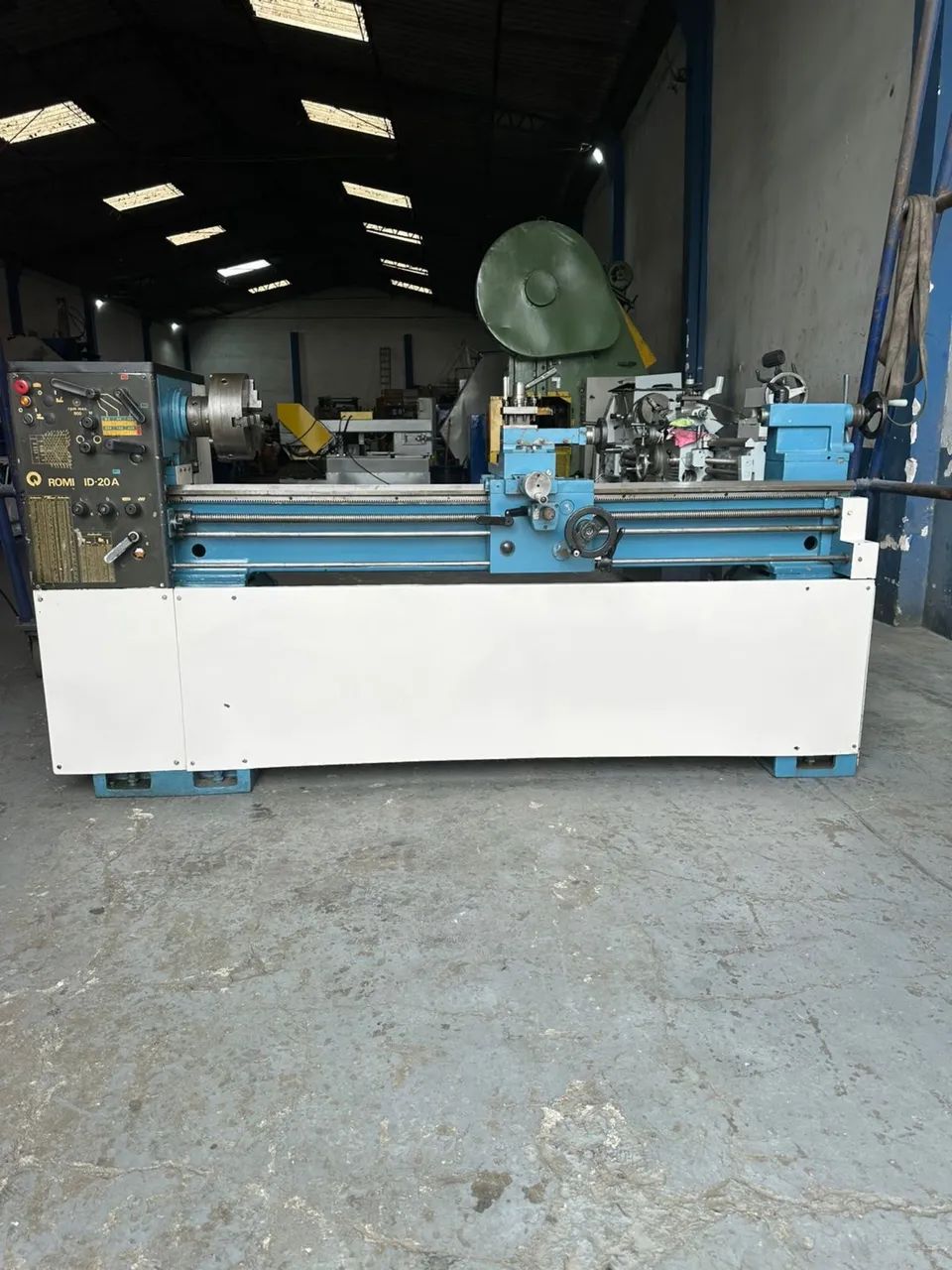 Torno mecânico Romi 400 X 1500 mm - Foto 6