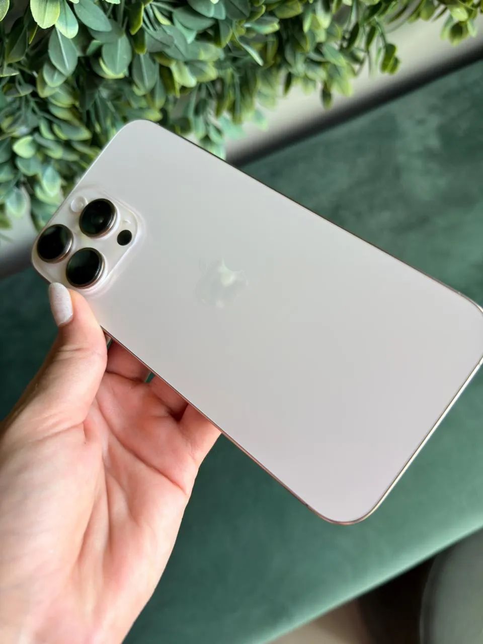 iPhone 16 Pro Max - Foto 4