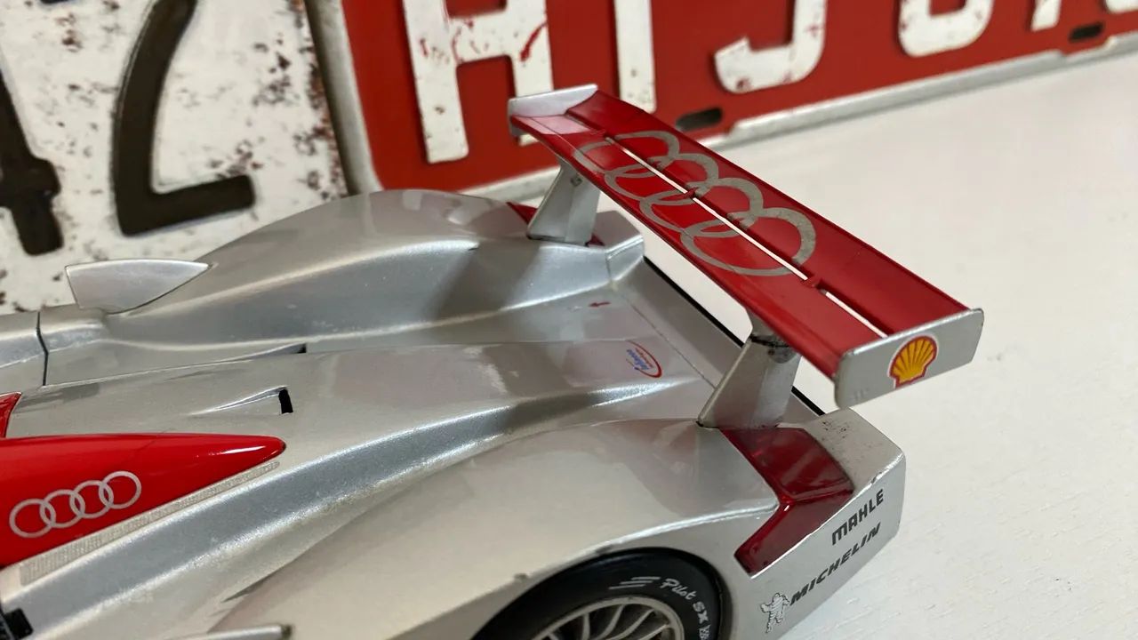  Miniatura Audi 1/18 - Foto 4