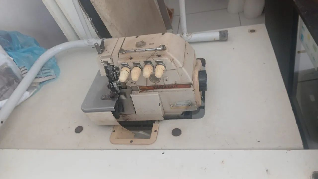 Máquina de costurar  - Foto 3