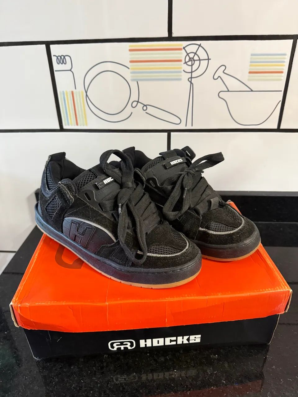 Hocks bold 