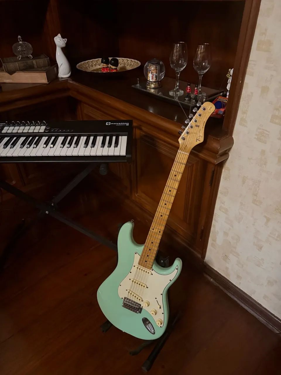 Guitarra - Foto 3