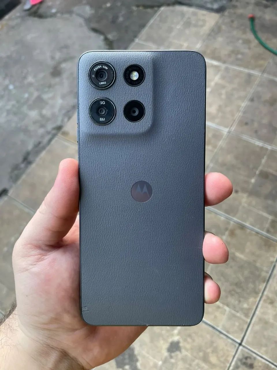 Vendo Celular Moto G15, 256 GB, acompanha capinha - Foto 2
