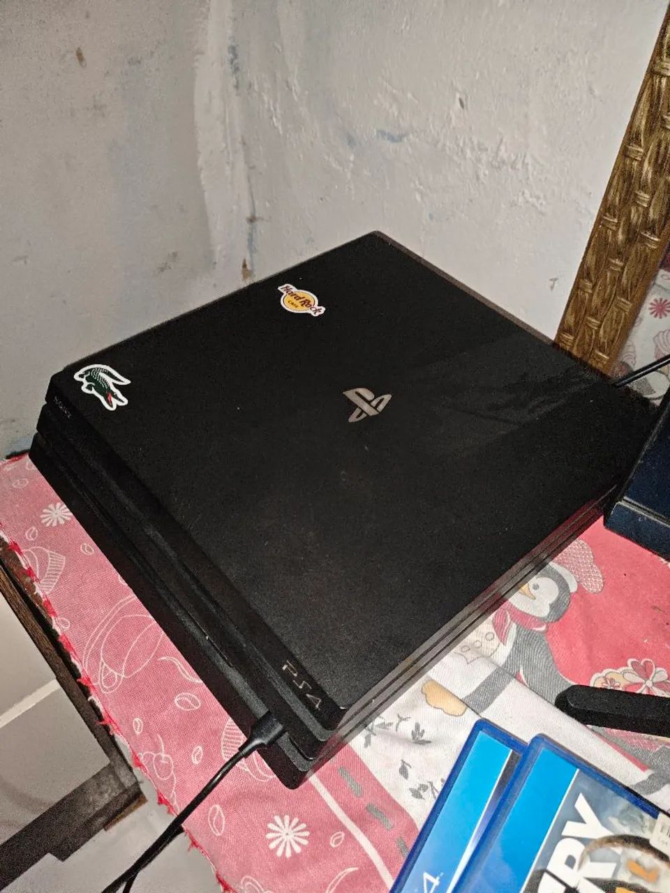 PS4 PRO 1 TB - Foto 2
