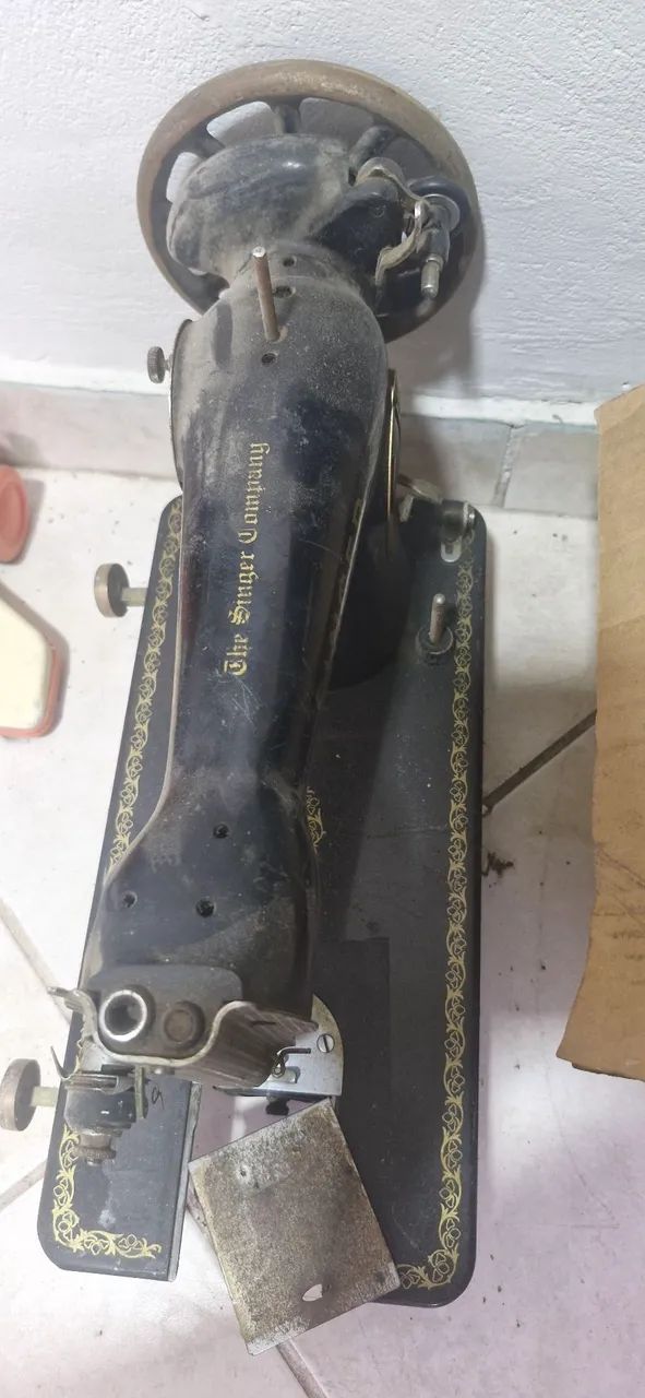 Máquina de costura vintage - Foto 2