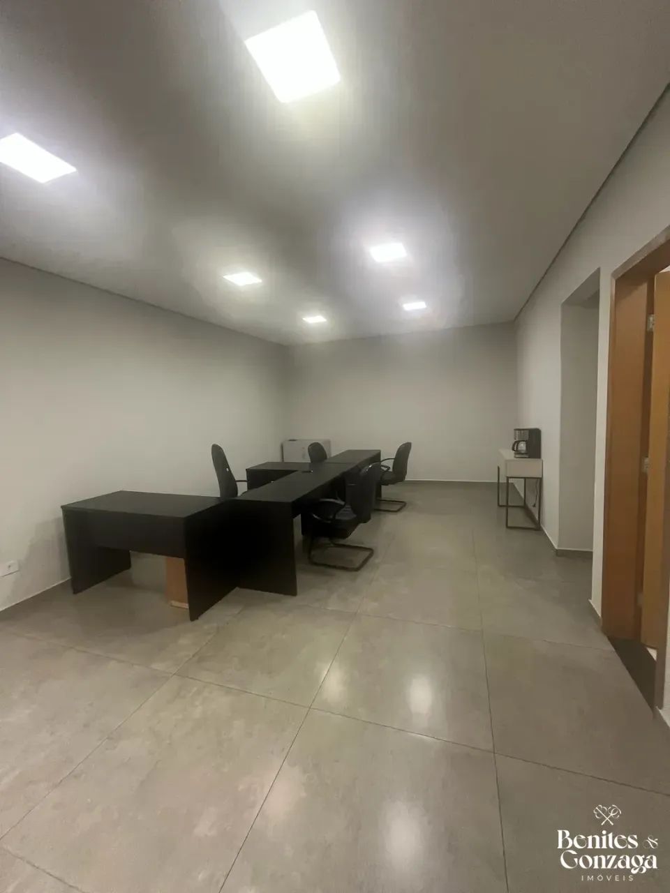 Sala para locação, Zona 07, Maringá, PR
