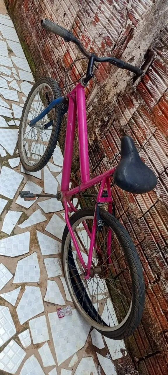 Vendo bicicleta tem que ajeitar o pinel 