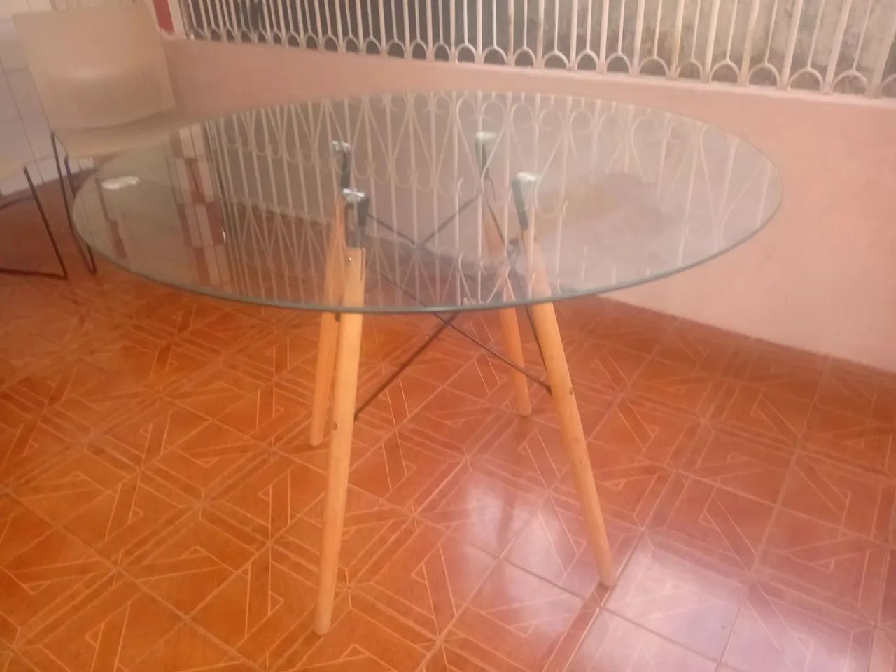 Mesa em vidro