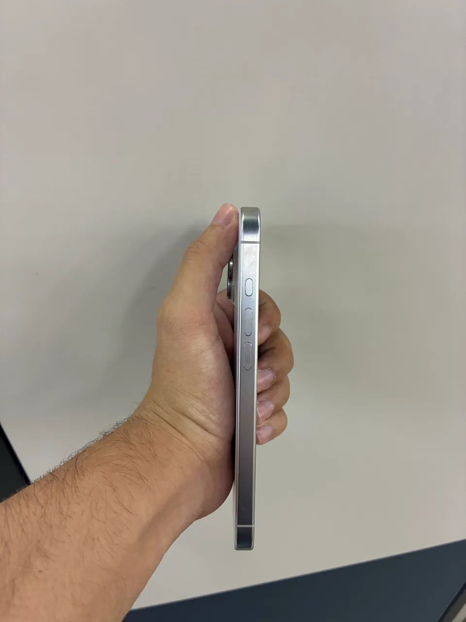 IPHONE 16 PRO 128GB (AMERICANO) - Foto 3