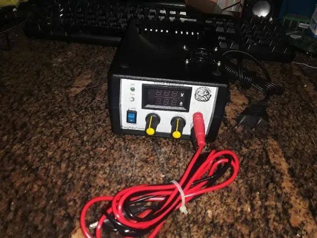 Fonte Para Bancada Ajustável De 0-31v 3a Compacta !!! - Foto 2