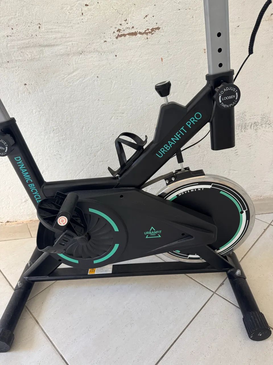 Vende-se bicicleta ergométrica 