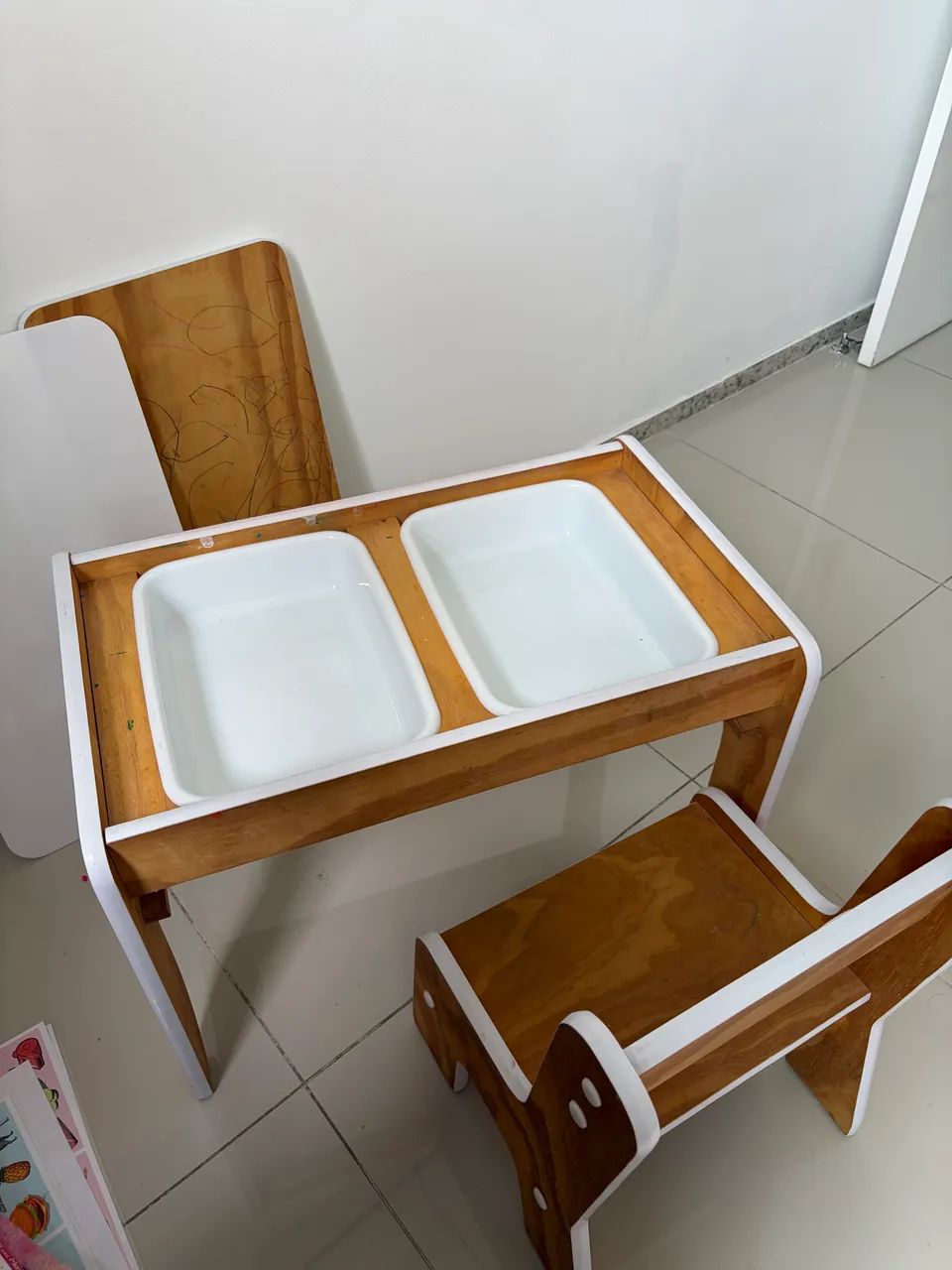 Mesa Sensorial Infantil de Madeira + Cadeira e Acessórios - Foto 4
