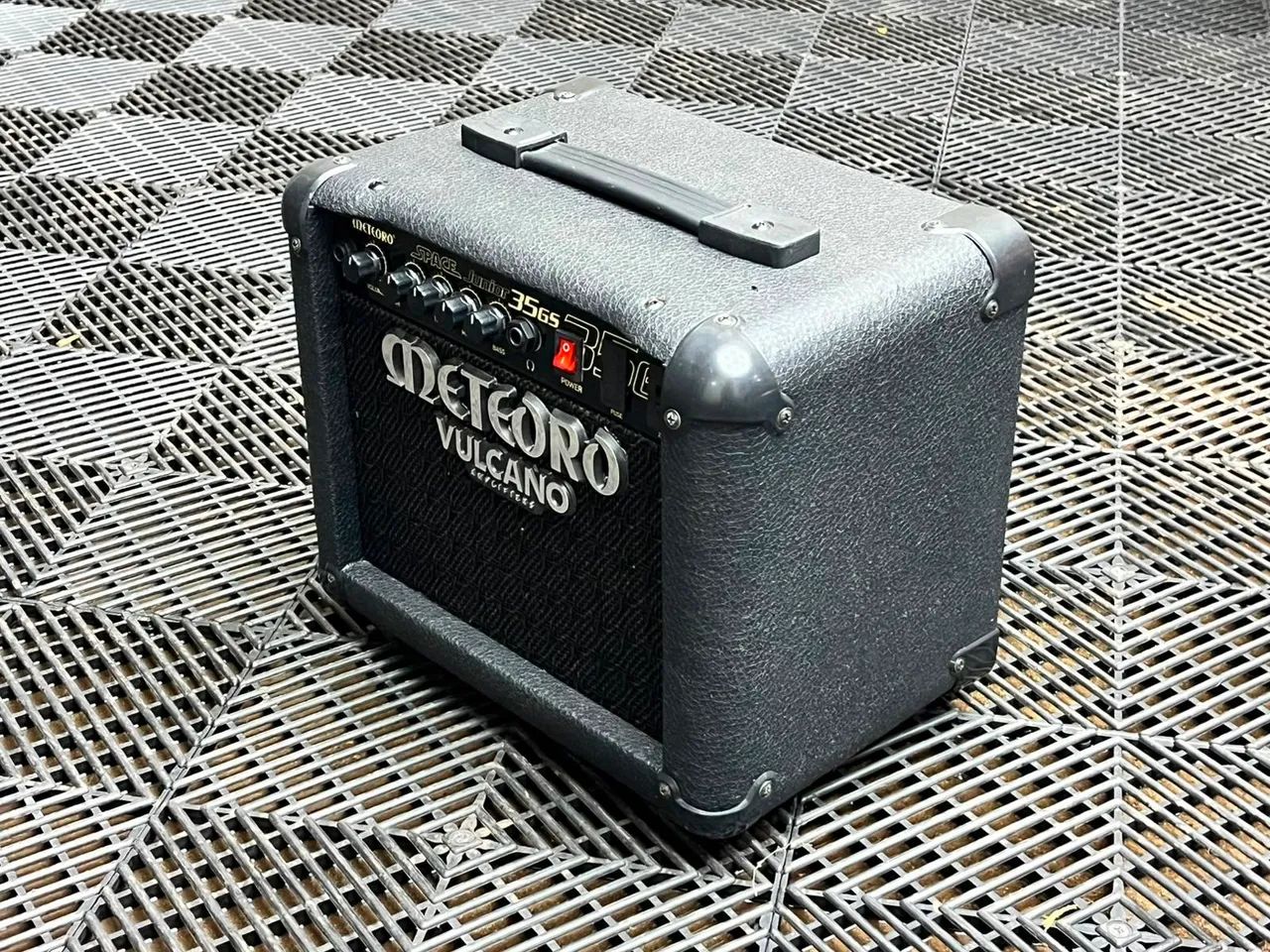 Amplificador de Guitarra Meteoro Space Junior 35gs 35w  - Foto 2