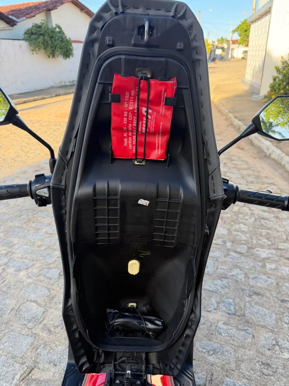 Honda ADV 2024/24 estado de zero - Foto 4