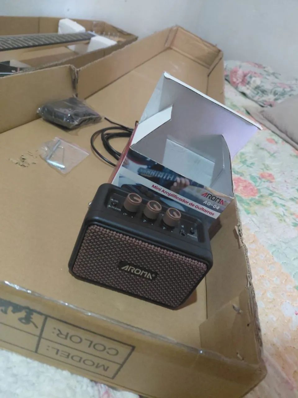 Guitarra + Mini amplificador  - Foto 4