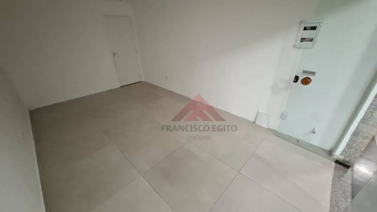 Sala Comercial em Alcântara  45 m em Rua de Grande Movimento