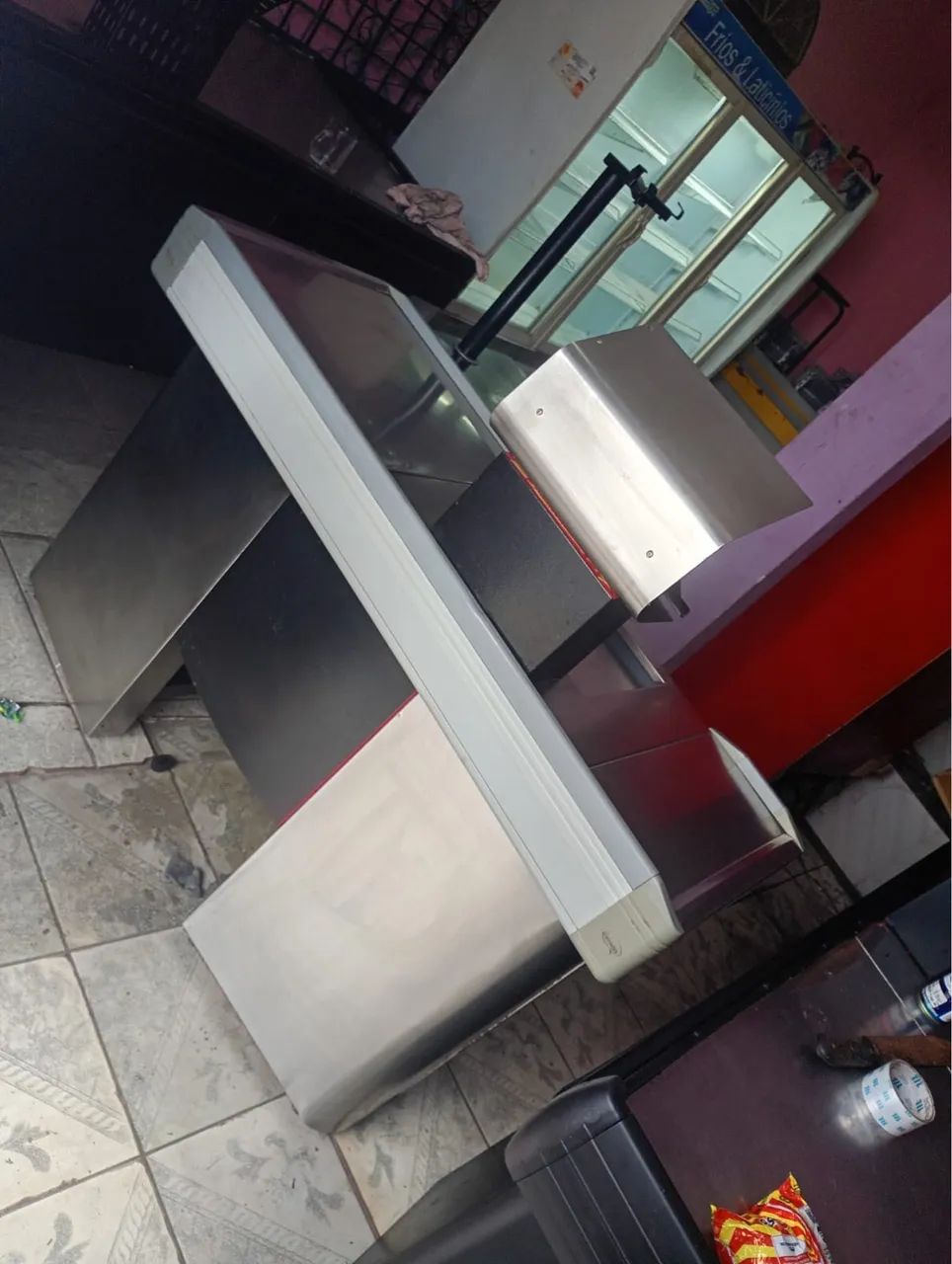 Balcão caixa de supermercado  - Foto 2