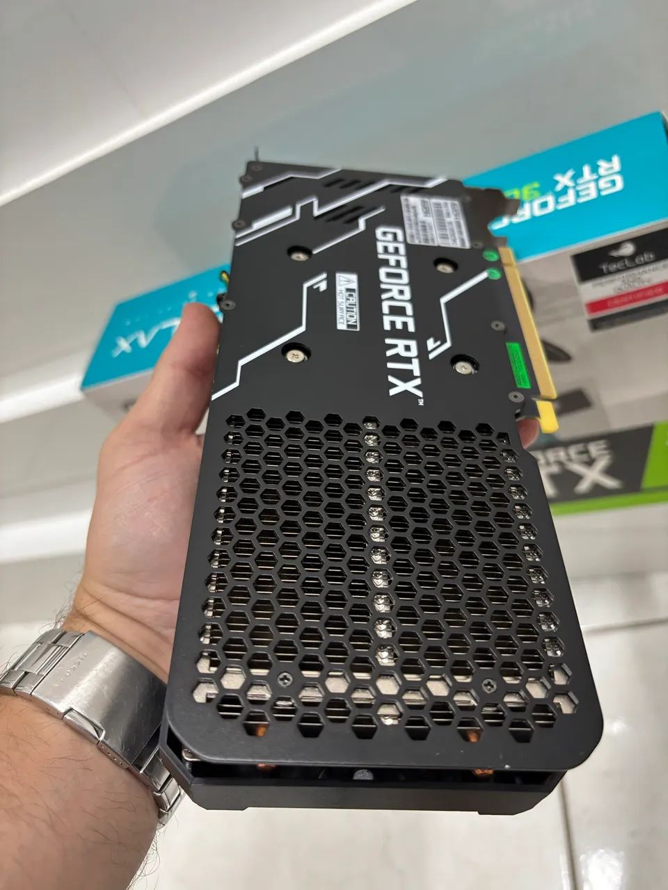 Placa de vídeo 3060ti GALAX - Foto 2