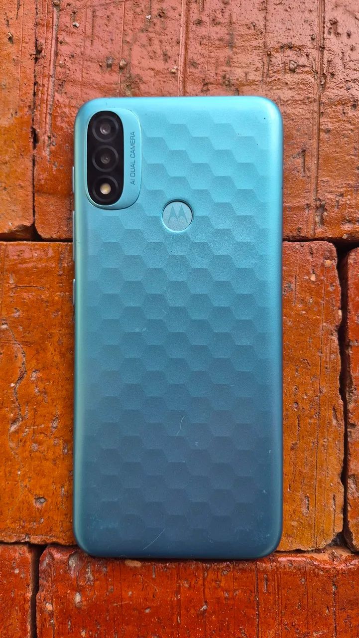Celular Motorola e20- 2/32gb - Foto 2