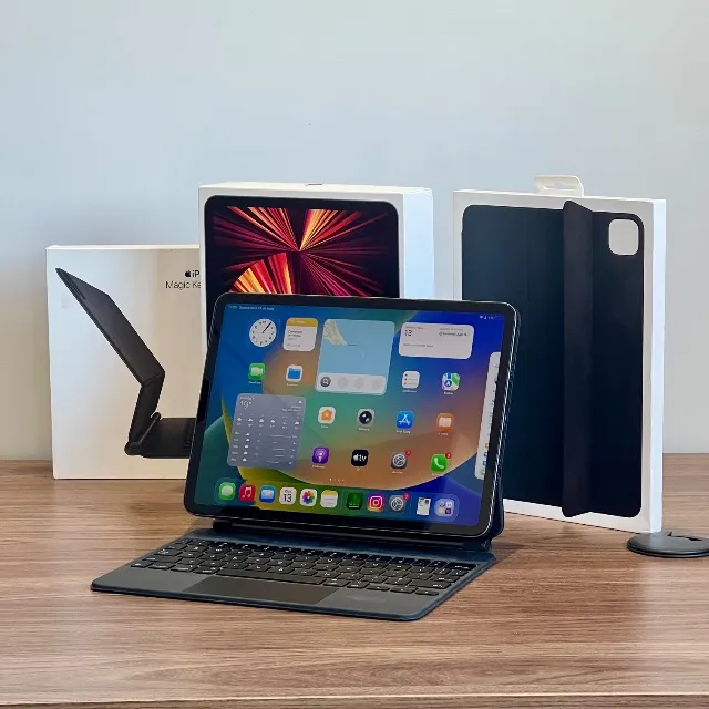 iPad Pro M1 11 polegadas 256 gb + Apple Pencil 2 - Notebooks