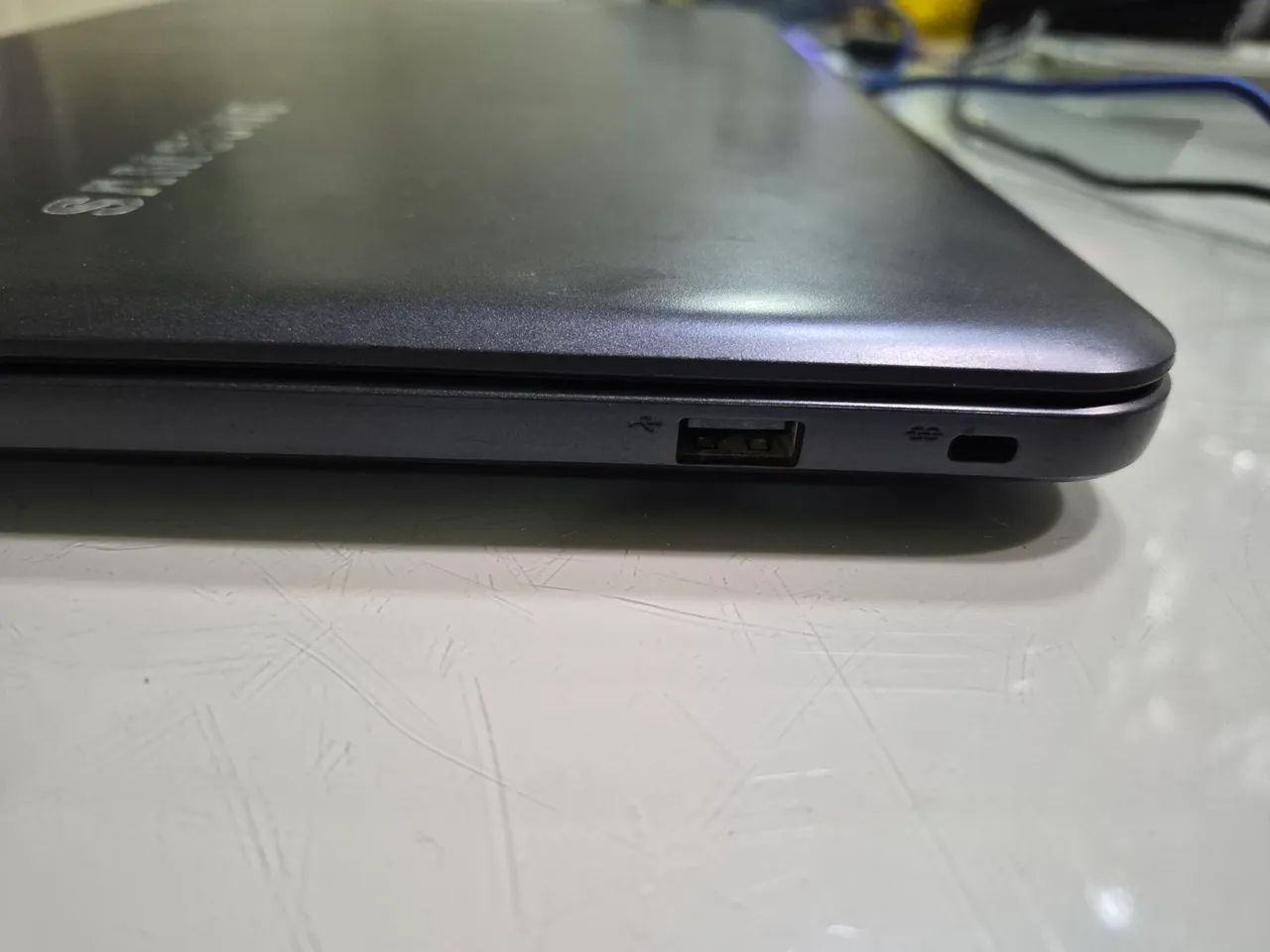 Notebook samsung NP350XBE  - Foto 4