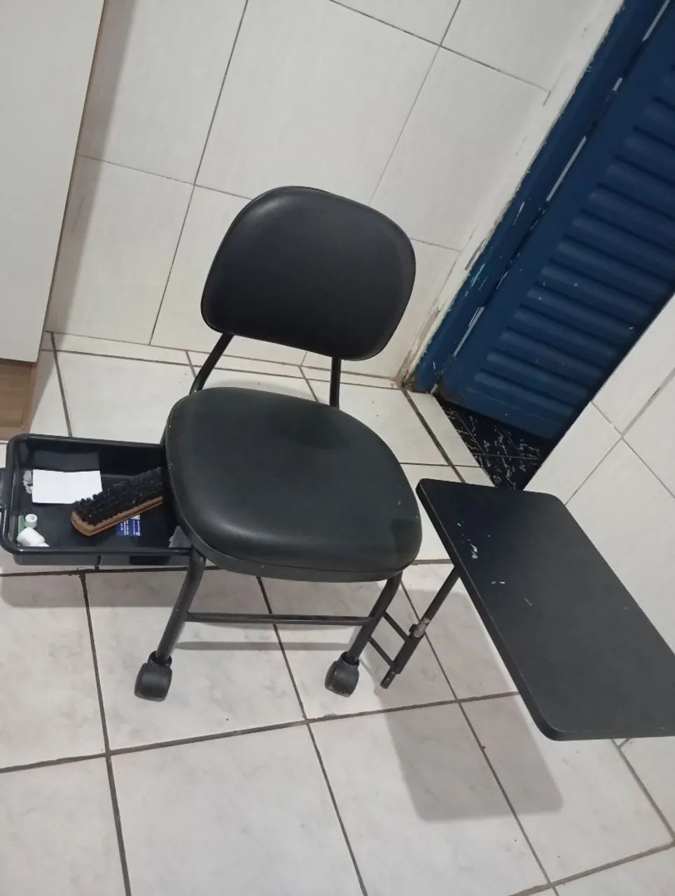 Cadeira de fazer unhas  - Foto 2