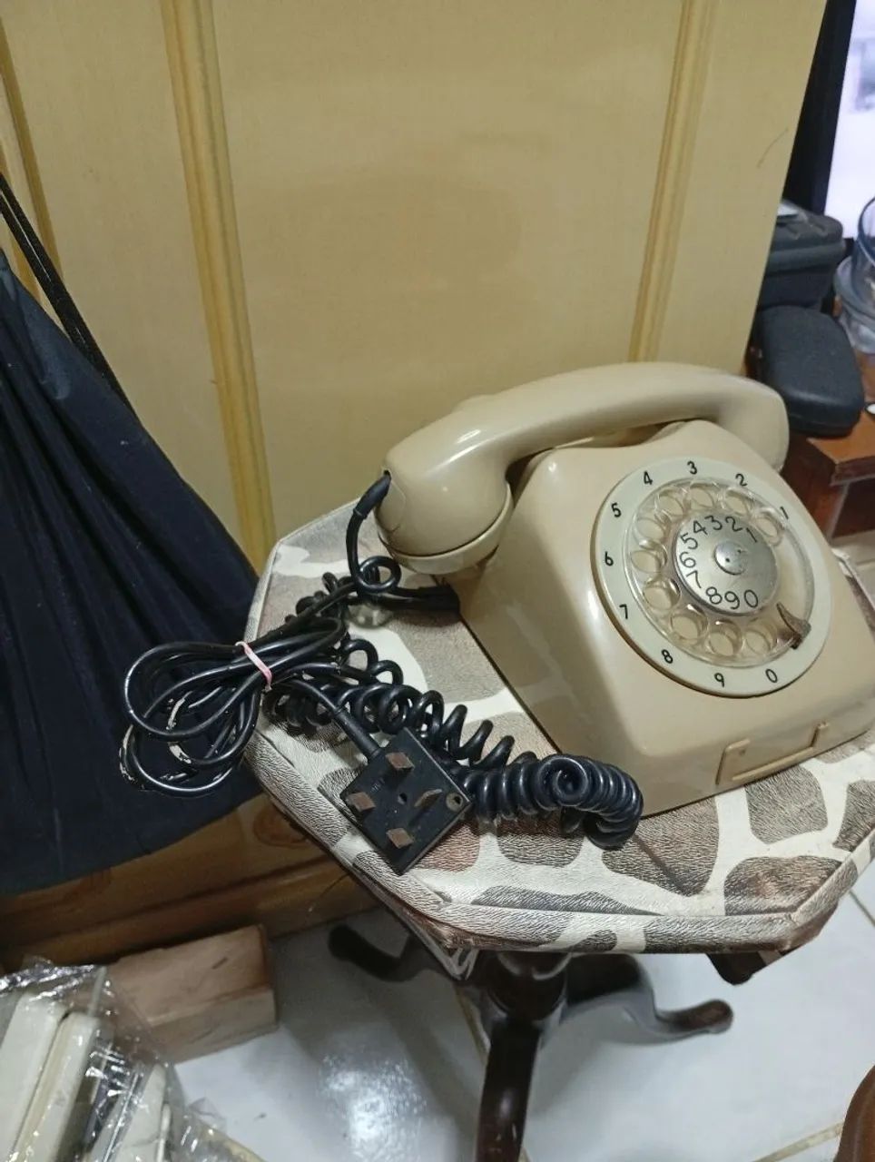 Vendo aparelho de telefone fixo antigo Ericsson em ótimo estado  - Foto 3