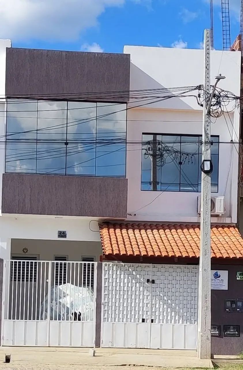 Apartamento de 3 quartos, sendo 1 suite + banheiro social - Foto 2