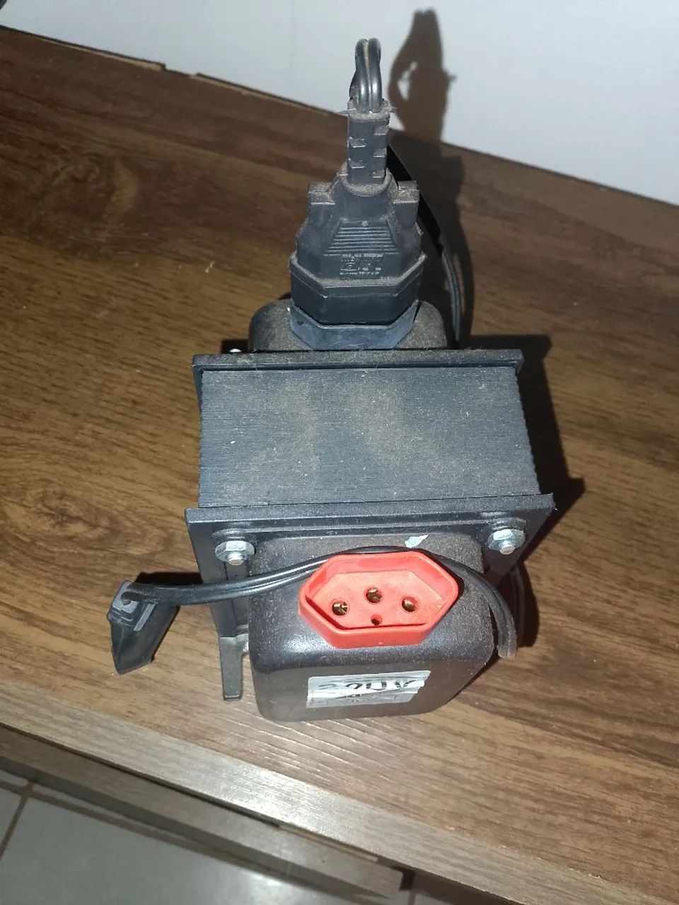Transformador 220v - Foto 2