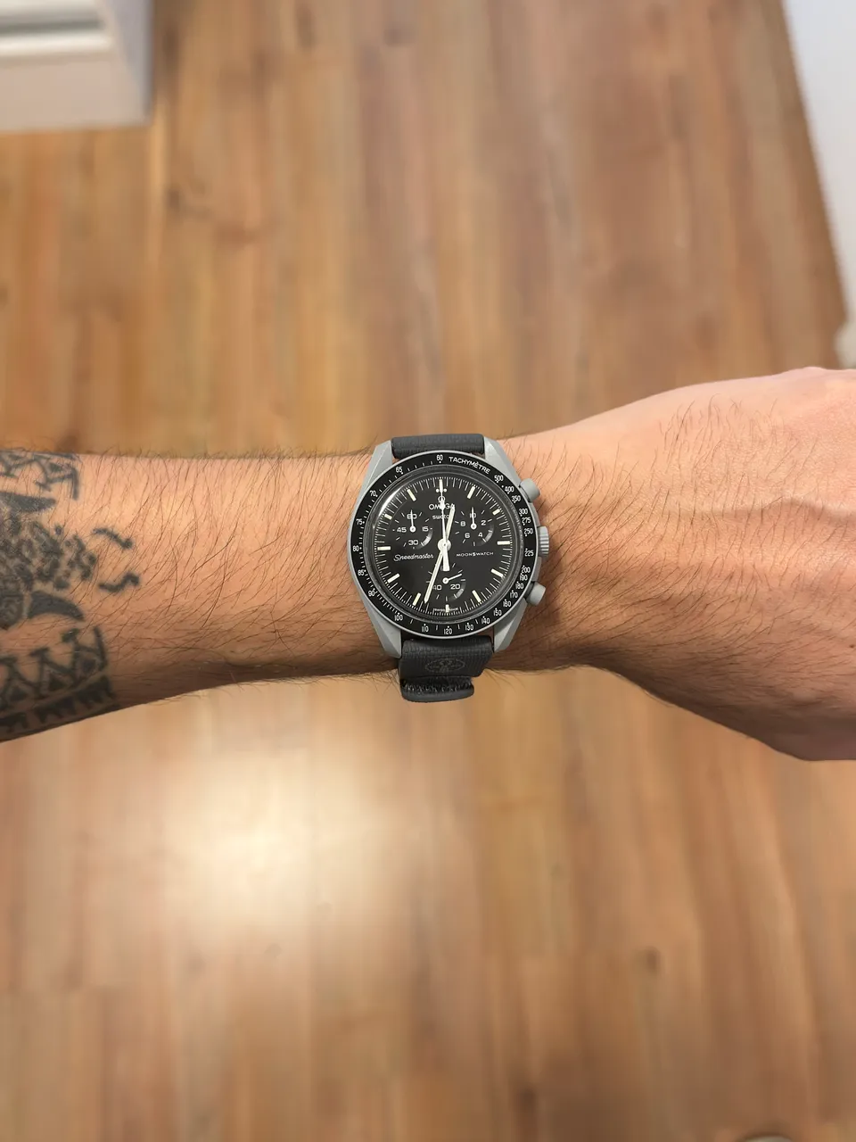 Omega X Swatch Snoopy Moonphase, completo - Acessórios - Vila Ema