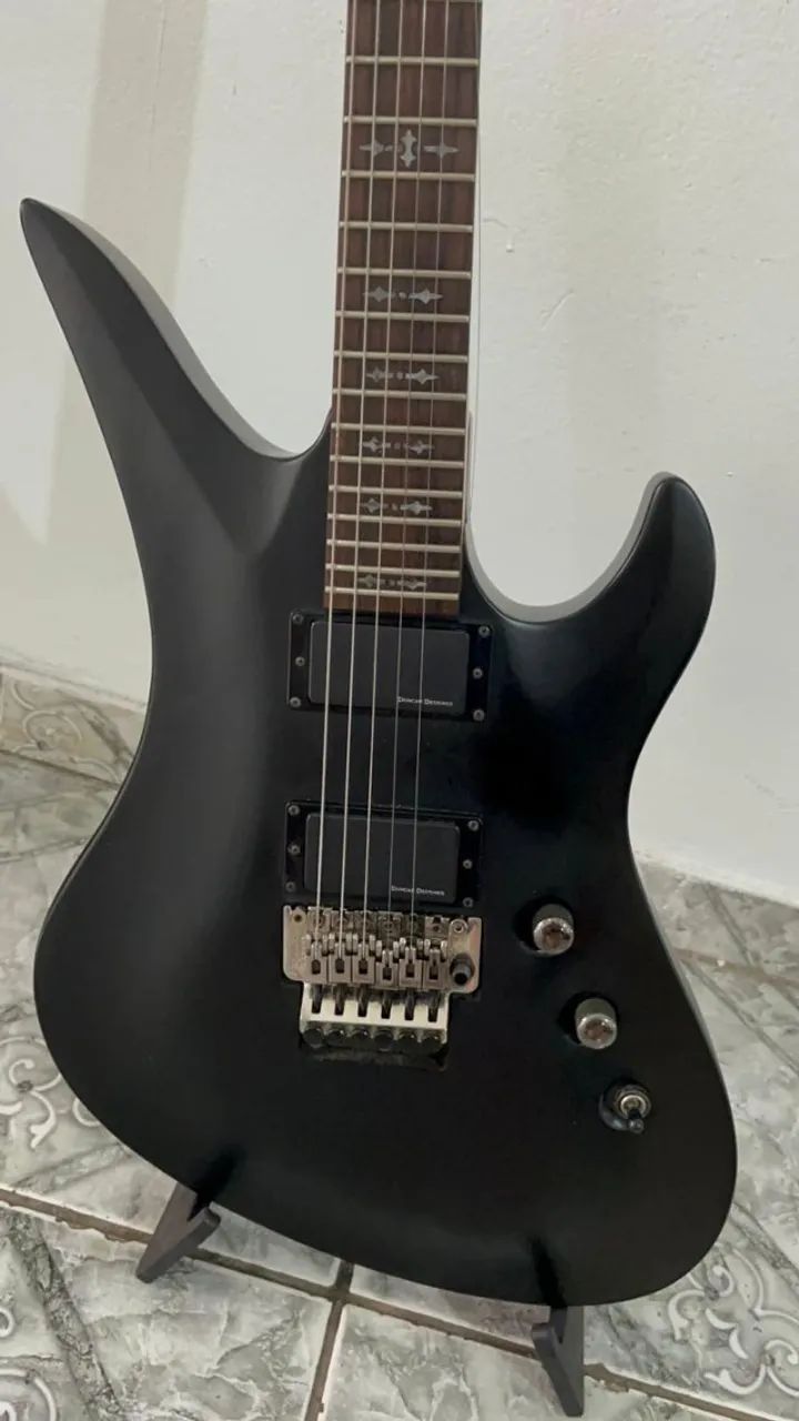 Guitarra Schecter Revenge-FR - Foto 2