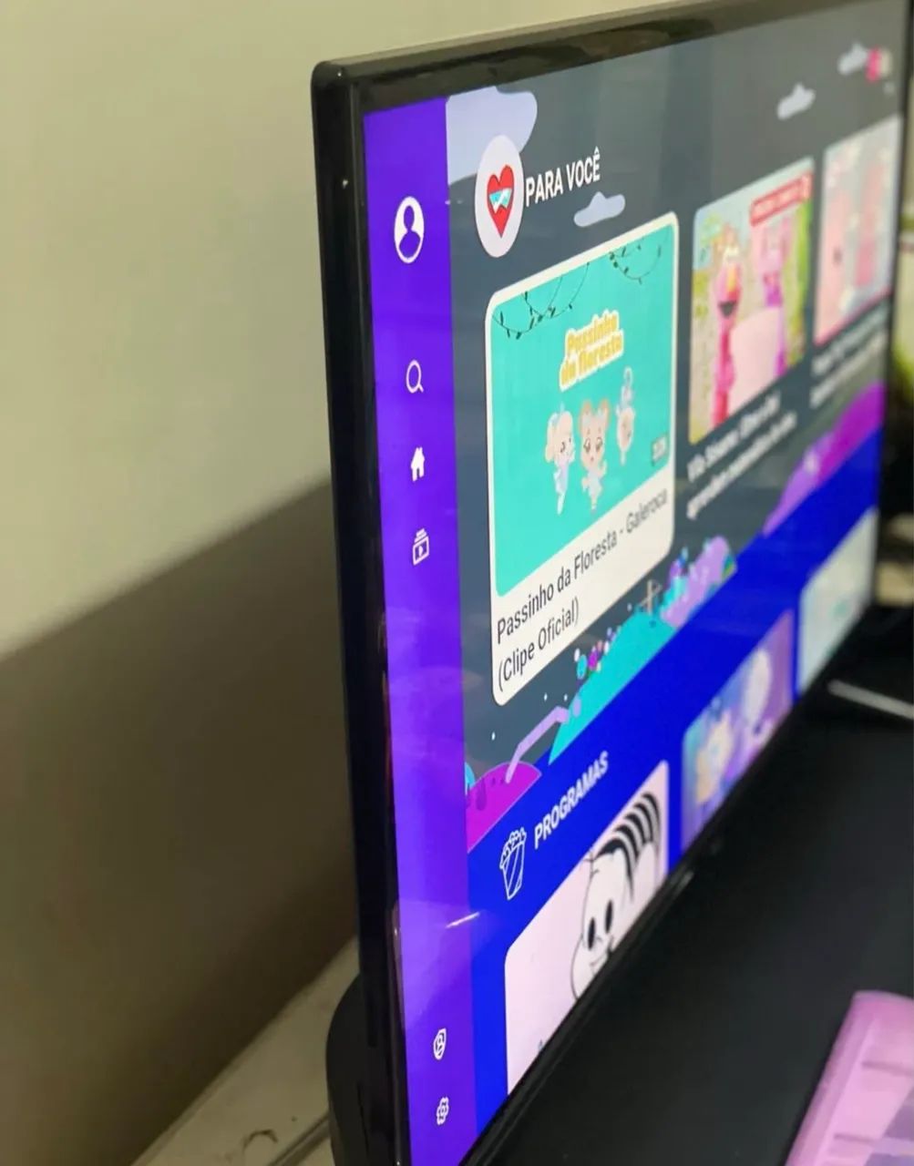 Tv Smart Roku 32 polegadas AOC - Foto 2