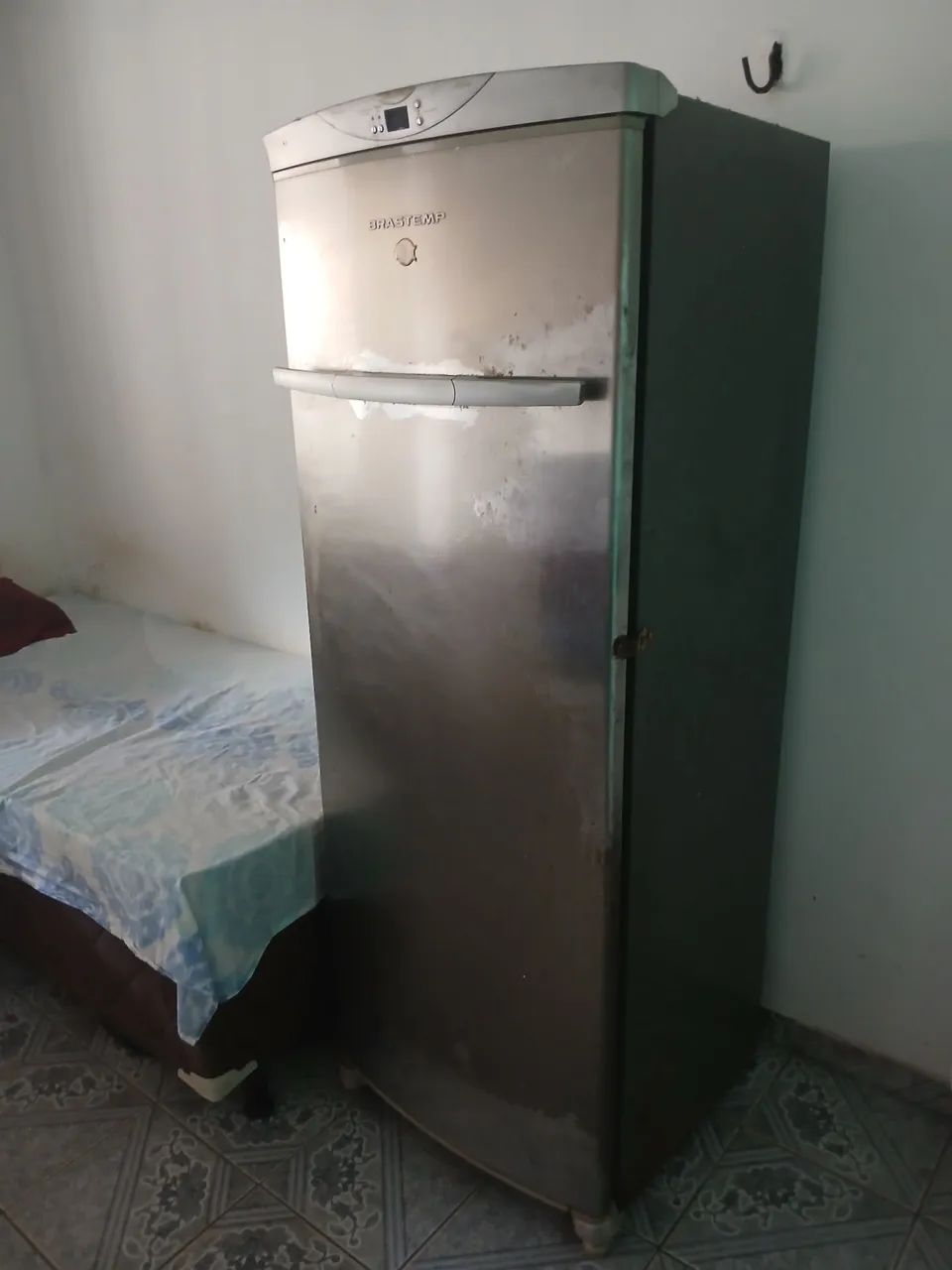 Freezer vertical em perfeito estado de conservação e funcionamento  - Foto 4