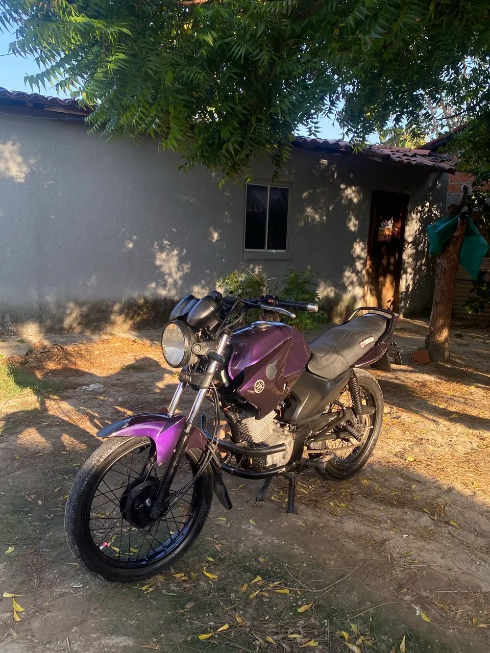 VENDO UMA YAMAHA 