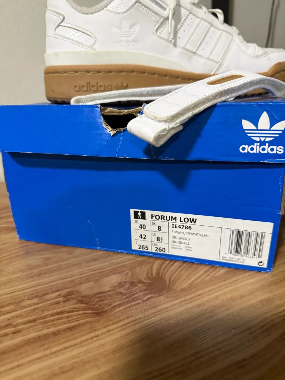 Tênis adidas - fórum Low - TAM 40 - Foto 3