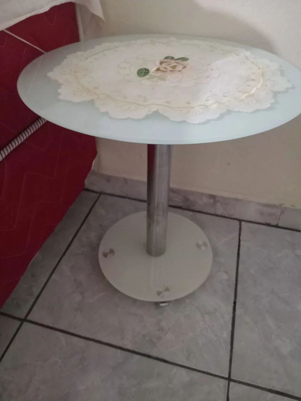Mesinha de cabeceira  - Foto 4