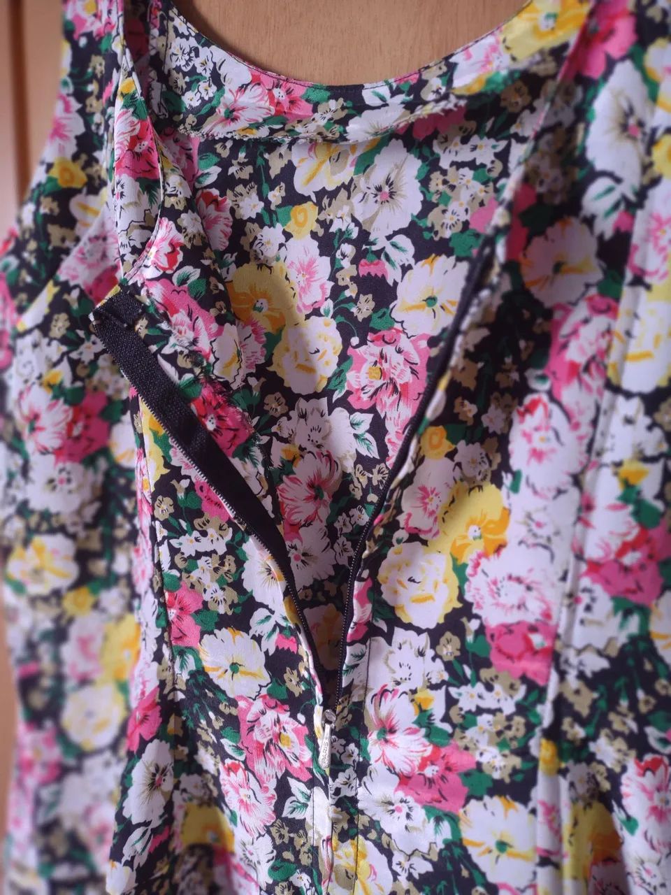Vestido florido  42/44 - Foto 2