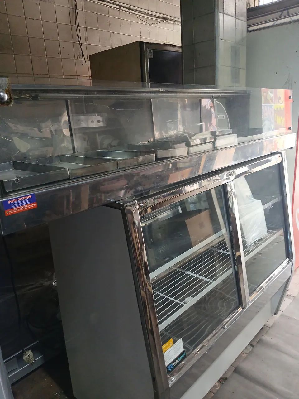 Estufa quente 10 bandejas 1.80 mts