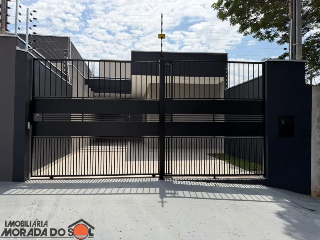 CASA RESIDENCIAL NOVA - A VENDA