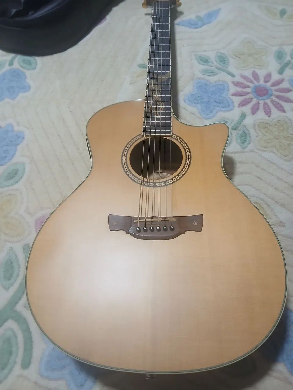 VIOLAO CRAFTER 