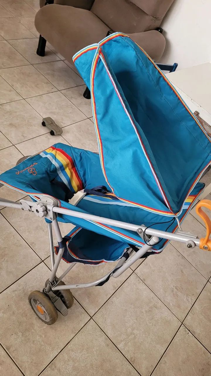 Carrinho de bebê modelo guarda chuva - Foto 4