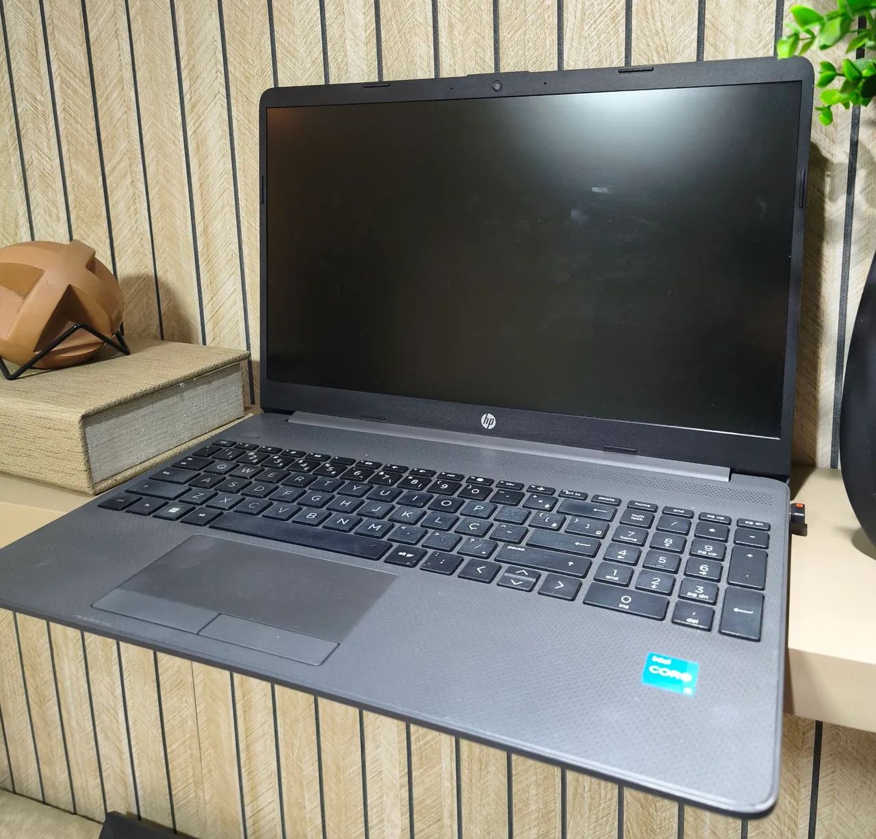 Notebook HP 256 G8 - excelente estado e funcionando perfeitamente - Foto 3