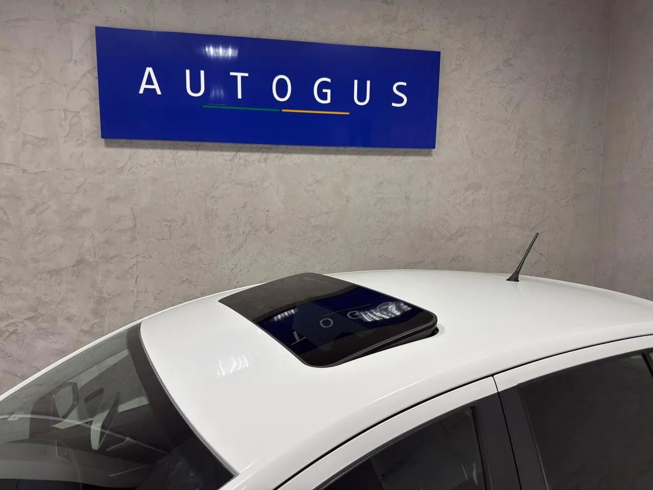 Volkswagen Fox Connect 1.6 Flex 8V 5P 2019 - Foto 4